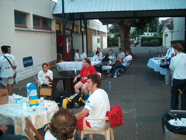 24h_2003_00075