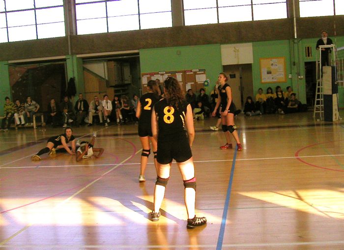 une defense mal finie